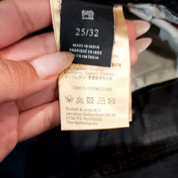 Grey Scotch & Soda Racer Skinny Jeans with cool studs  - Size 25/26, barely worn - Picture 7 of 8